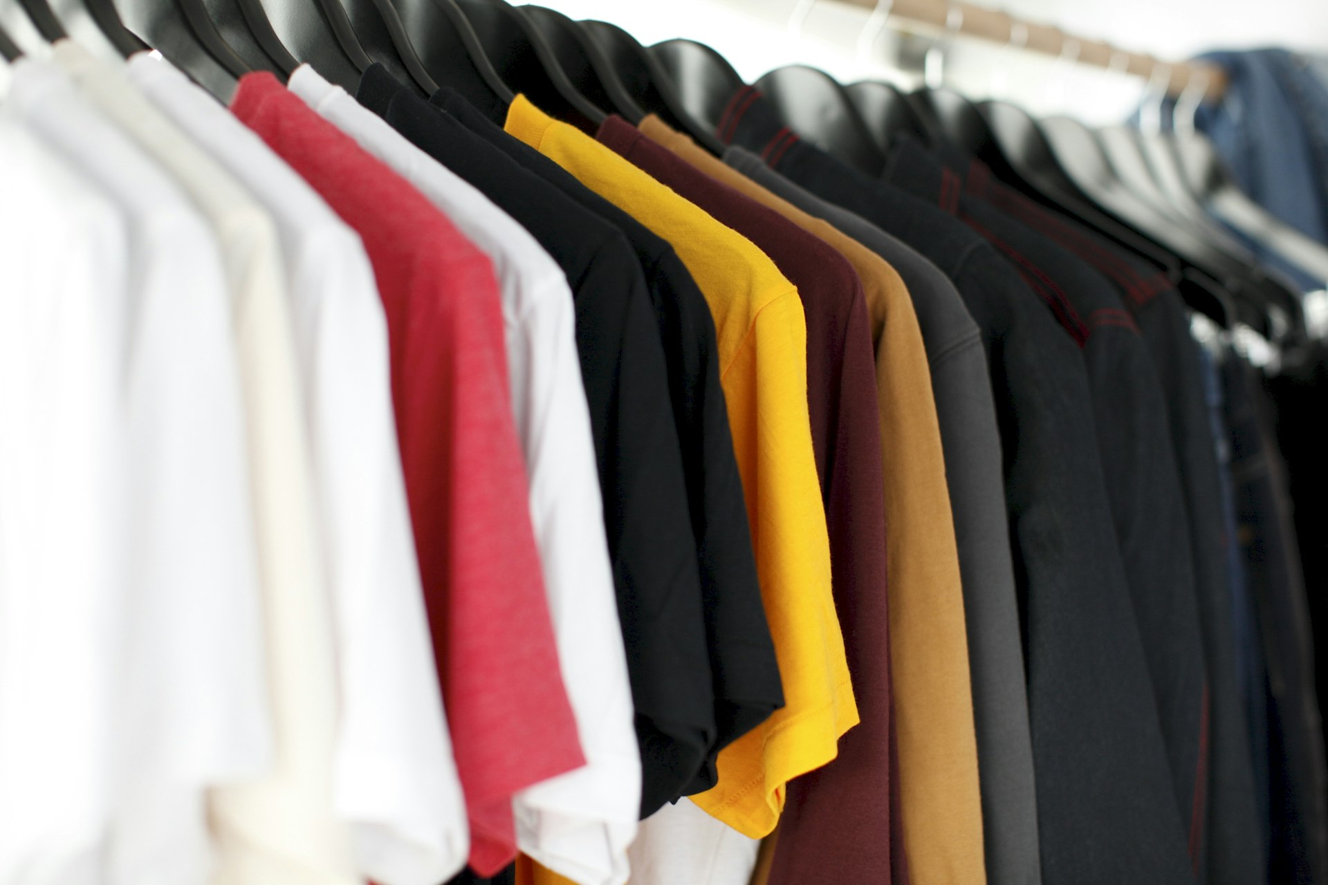 How Many Shirts Should You Order for an Event?